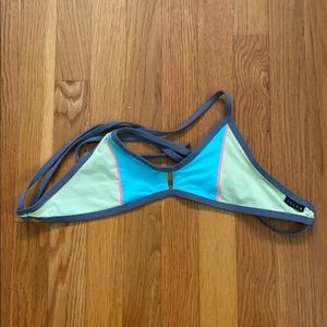 Jolyn Vent Bikini Top